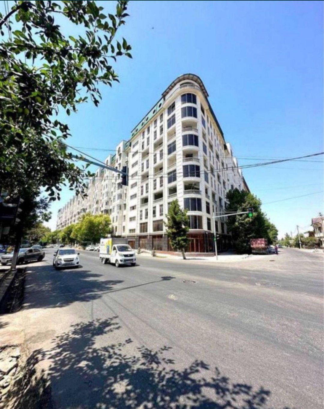 Продаётся 3/9/10 в новостройке Саламатина, Яккасарайский район