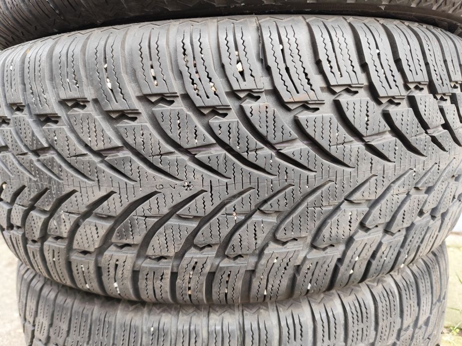 Anvelope 235 55 r18 iarna nokian
