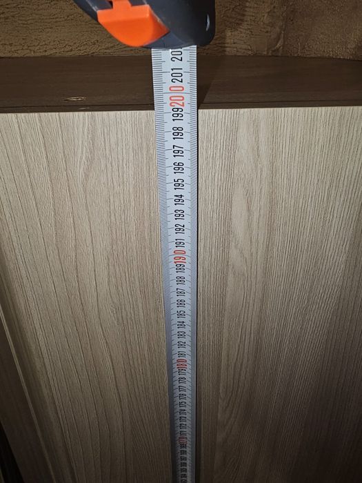 Продам угловой шкаф