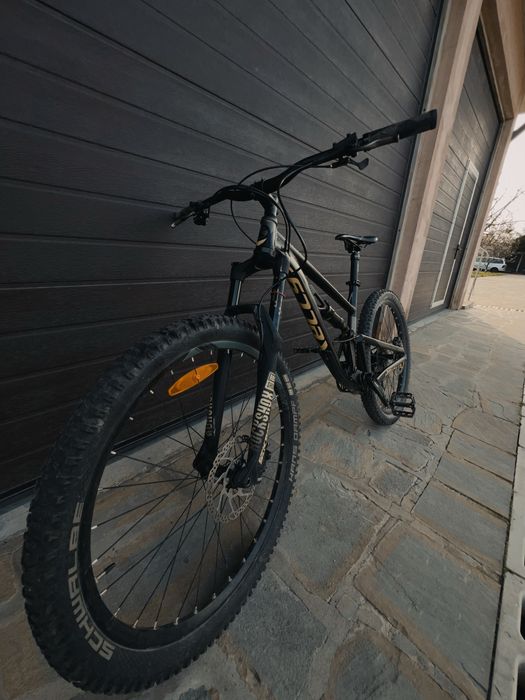 Vând bicicleta Kellys Thorx 10 (2020)