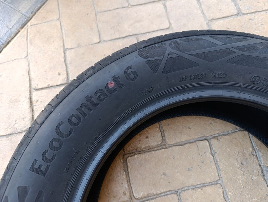Нови гуми Continental 215/60/17 Eco contact 6