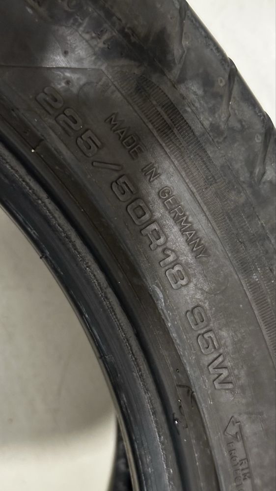 Anvelope Vara Goodyear 225/50R18 225/50/18 95W ROF Runflat Set 4 buc