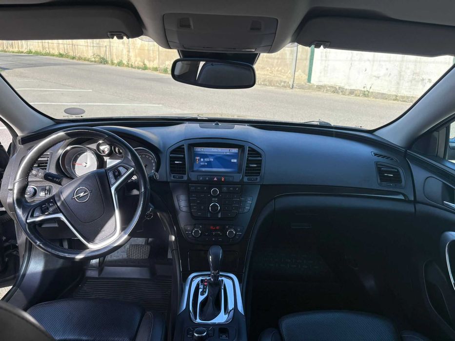 OPEL INSIGNIA LIMOUSINE HB | 2012 | 2.0 Biturbo CDTI | Automata | AWD