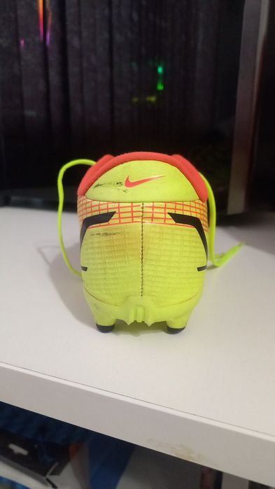 Футболни бутонки за деца Nike Mercurial