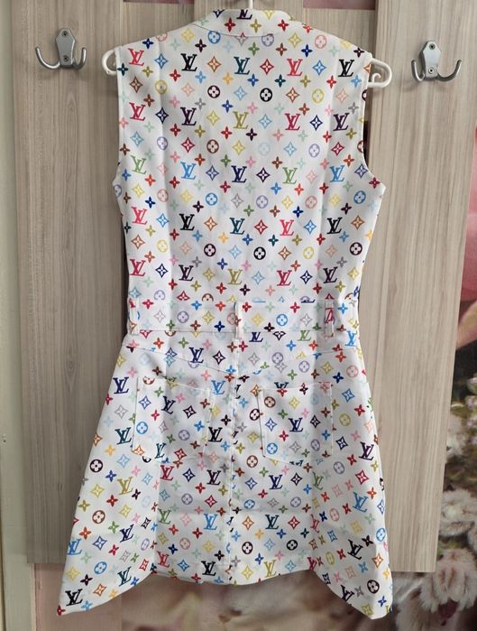 Рокля Balmain Dior Louis Vuitton Prada налични