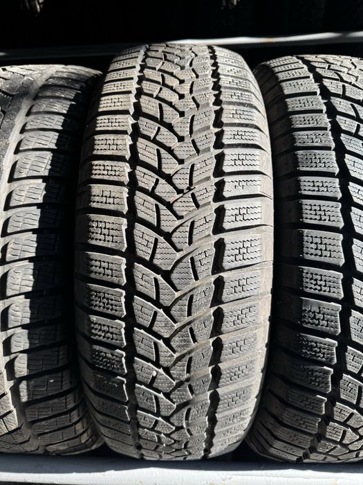 Anvelope 215/60/16 Firestone