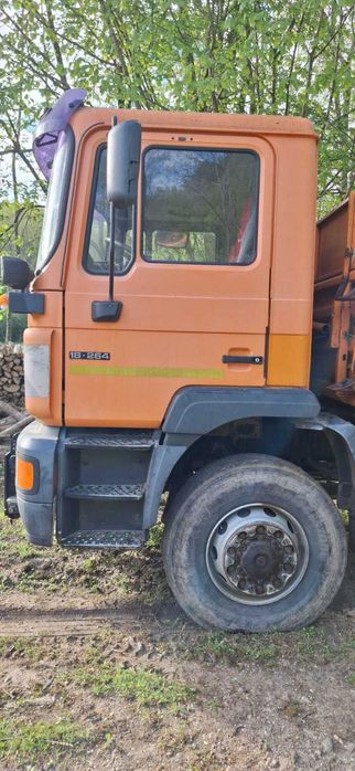Autobasculanta MAN 4X4