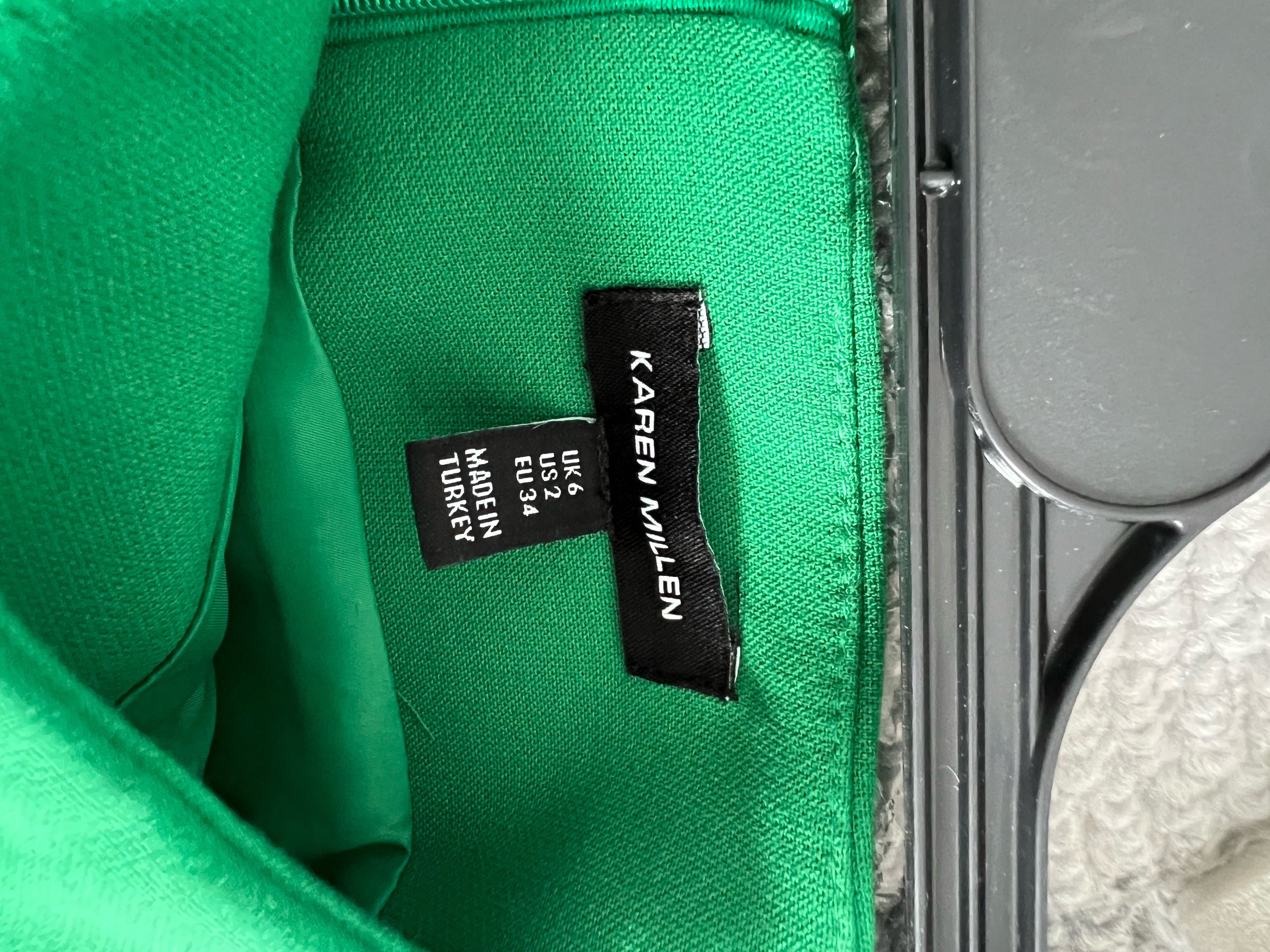 Нова страхотна пола Karen Millen