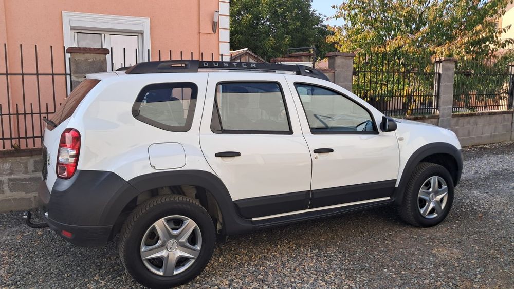Dacia Duster, an 2014, 1.6i-105cp, Garanție 12 luni, Finanțare/rate