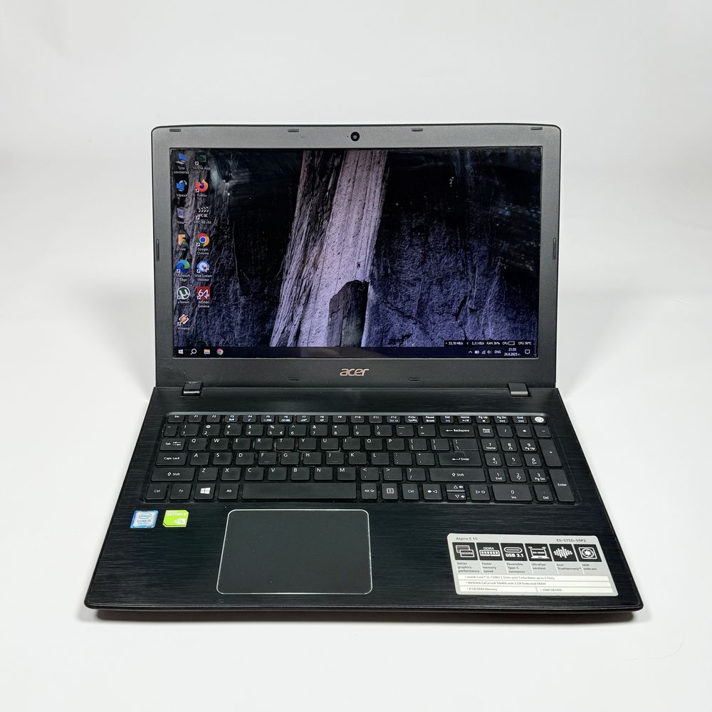 Acer Aspire E5-575G/i5-7200U/NVIDIA GeForce 940MX/8GB DDR4/256GB SSD