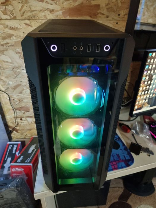 Pc gaming/editari, ryzen 9800x3d,64gb DDR5, rx9070xt, aio, rgb,etc!