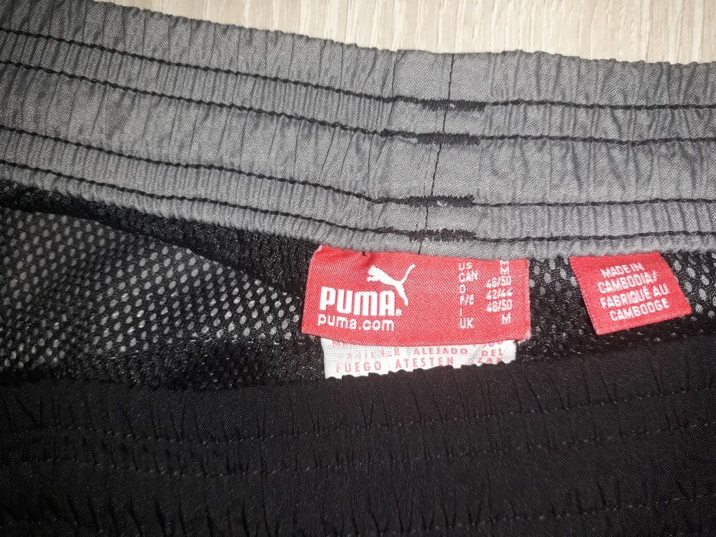 Pantaloni Puma originali marimea M-L