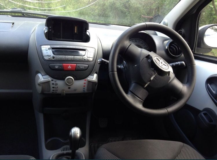 Тойота айго/Toyota aygo 1.0vvti 1KR 2011г/ НА ЧАСТИ