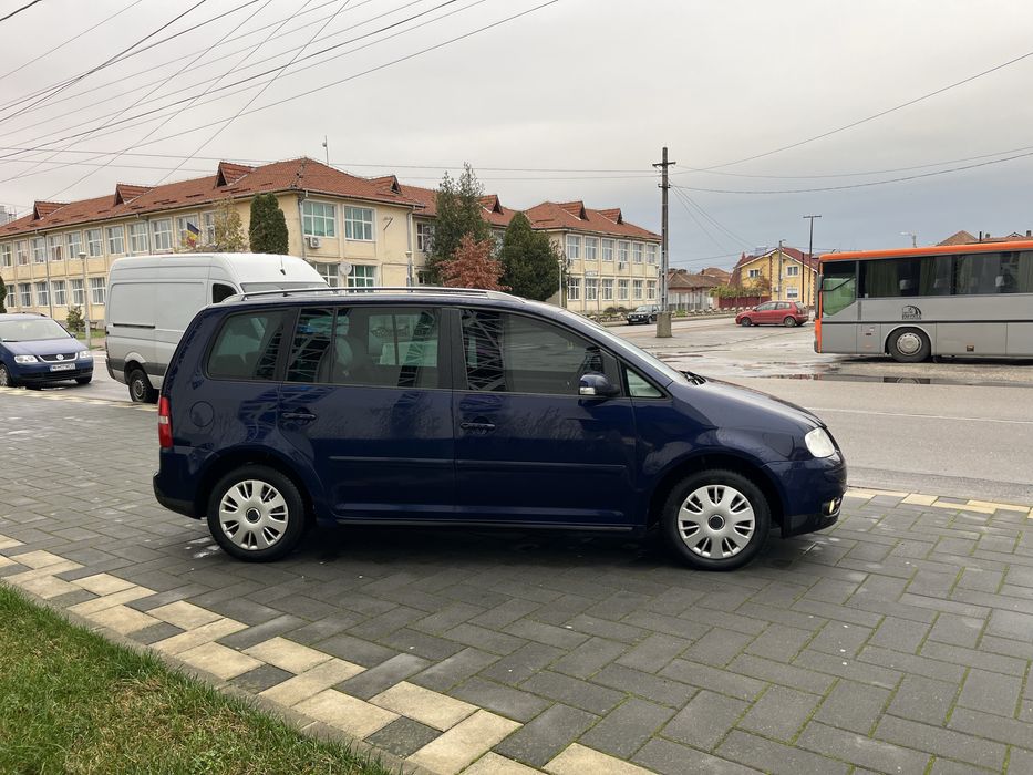 Vând VW Toruan *1.9TDI-7 locuri-EURO 4*