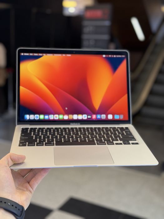 Macbook Air M1 256