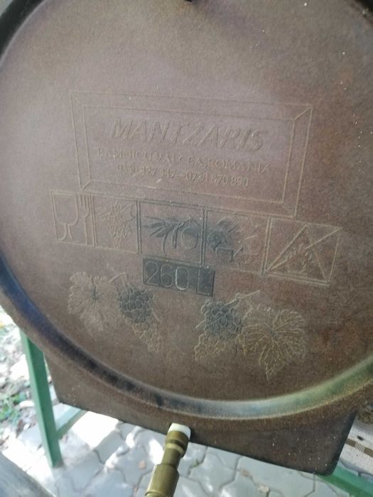 Vand butoi de vin MANTZARIS 260 litri, damigene sticla