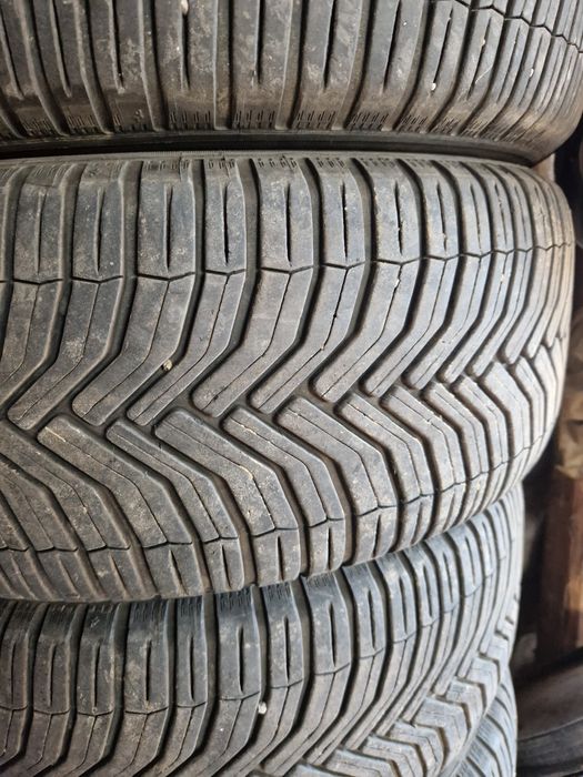 Всесезонни гуми 215 5517 michelin crossclimate