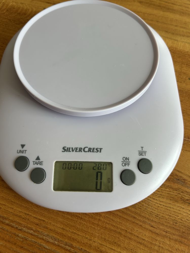 Кухненска везна Silvercrest, лилава