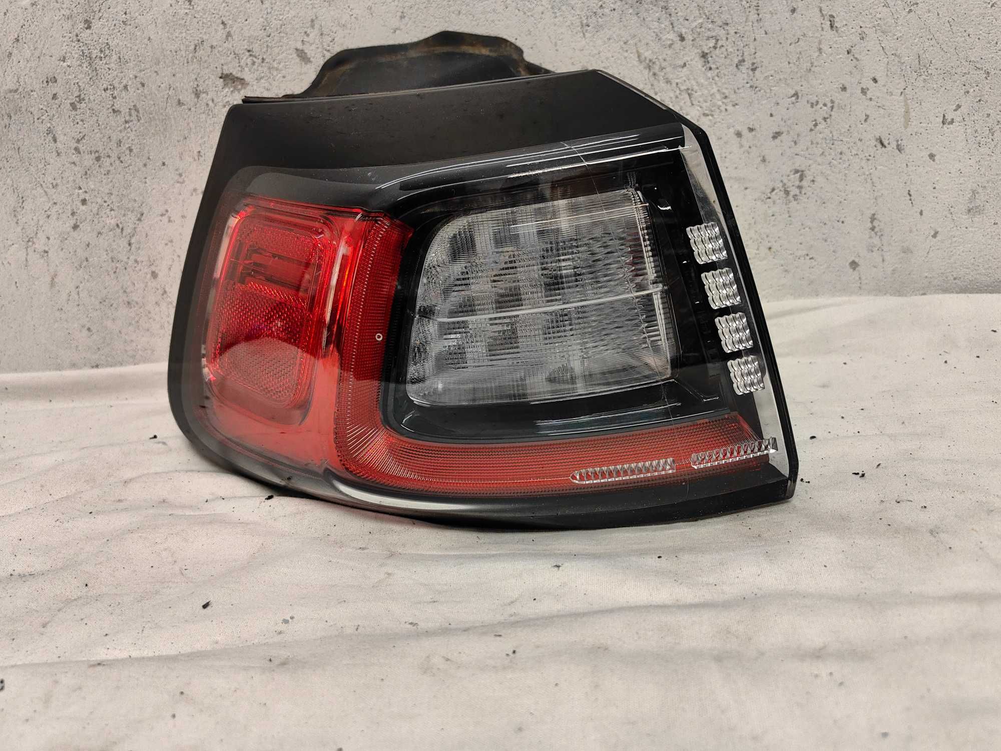 Оригинален стоп Jeep Cherokee 2020 Led