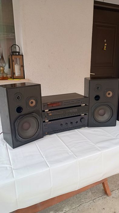 Linie Audio Uher cu boxe