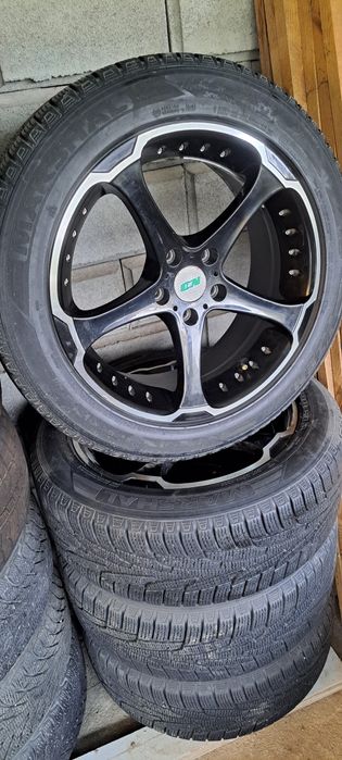 Продам диски на 18 с отличной зимней резиной от разболтовка 5/100