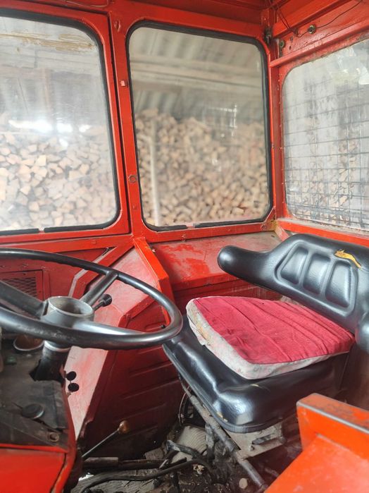 Vand tractor U 445 DTC
