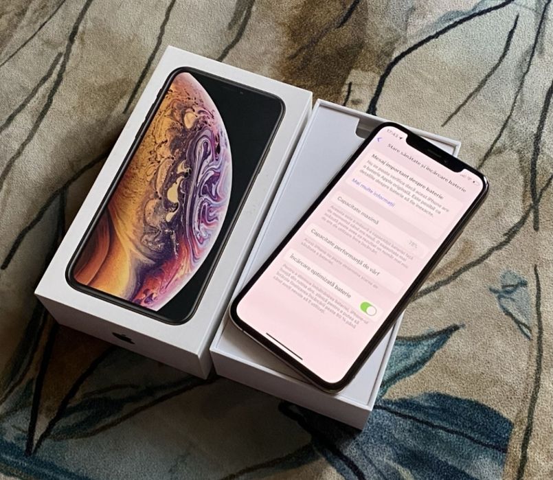 V/S iPhone XS " Gold " 256 Gb
