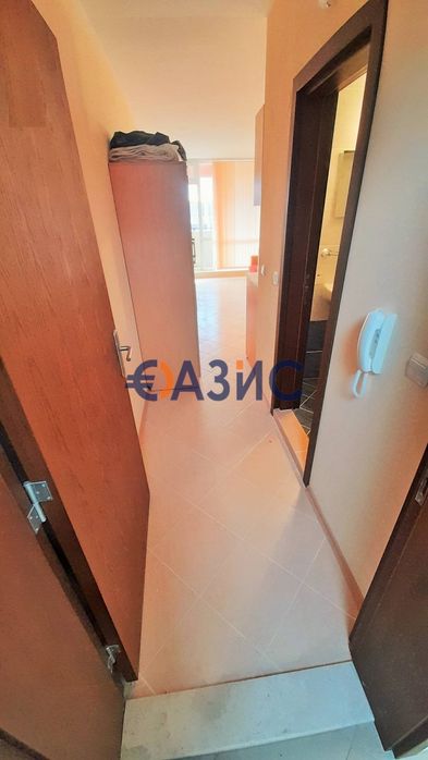 Продава се Едностаен апартамент в к.к. Слънчев бряг - 40 кв.м за 1080 €/кв.м - Снимка #2