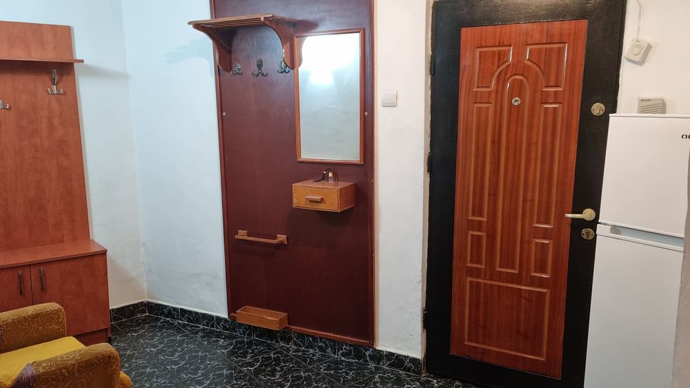 Dau in chirie apartament 1 camera