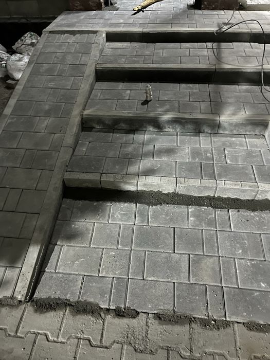 Качественная укладка брусчатки