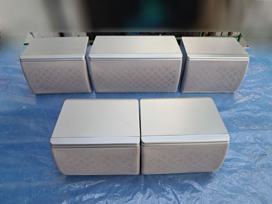 5 Sateliți (boxe) Schneider