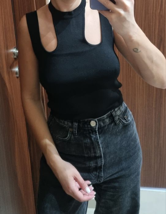 Топове Zara, stradivarius