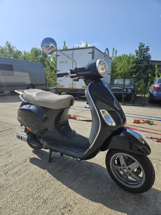 Scuter Vespa LX 2T 50 cmc