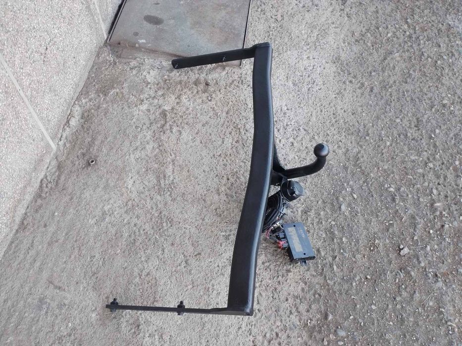 Теглич за Audi A3 и VW Golf 5