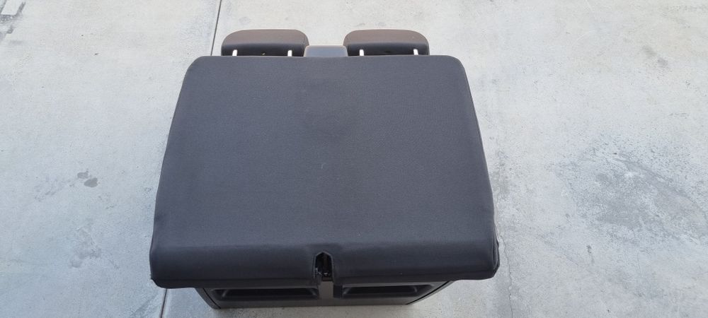 Bancheta Fata T5 T6 Caravelle