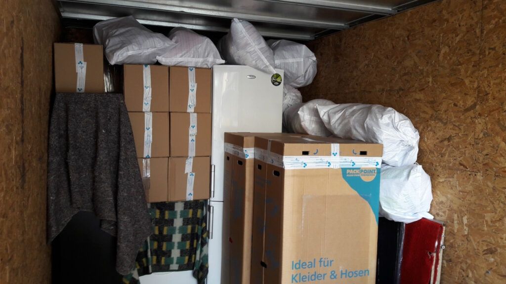 Dubă Mutări mobilă Ikea, transport, dubă bagaje, relocări apartamente