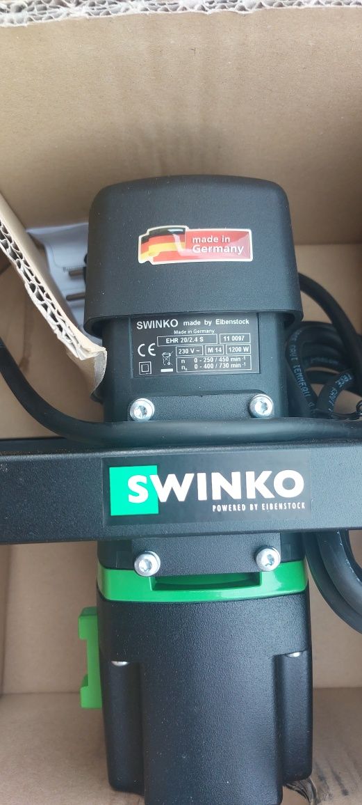 Професионален миксер SWINKO EHR 20/2.4 S