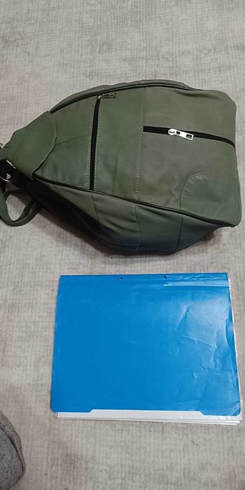 Нови кожени ранички