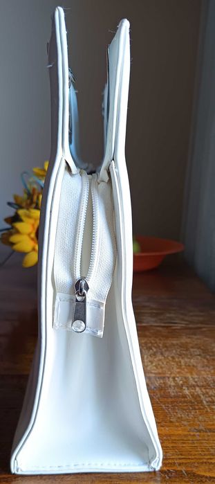 Дамска чанта официална