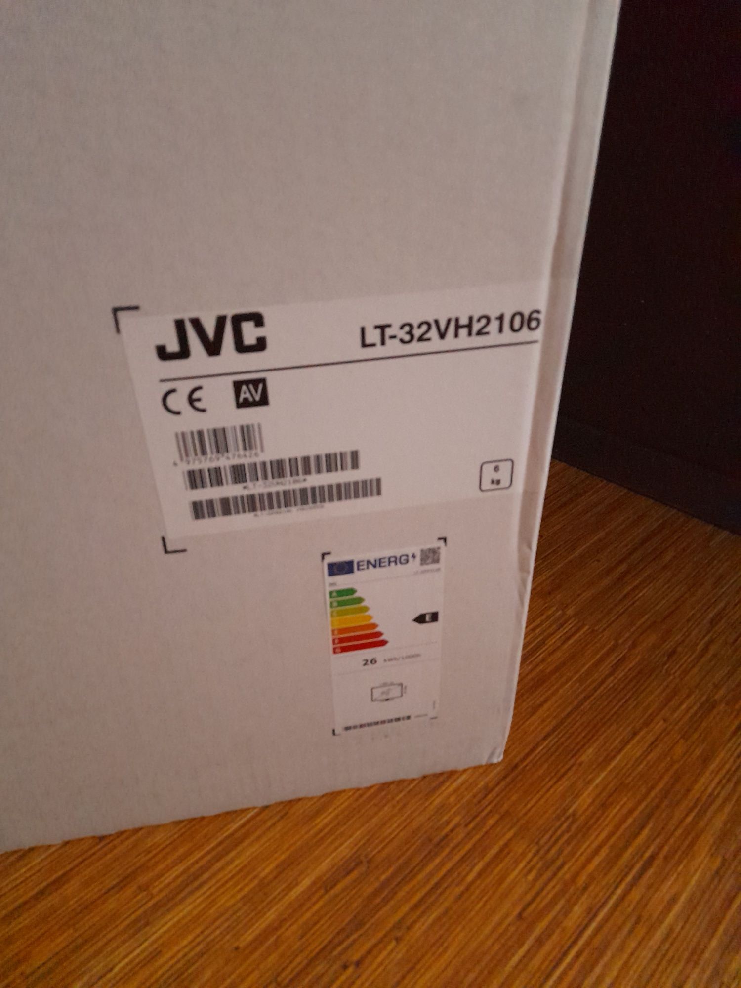 Чисто нов Телевизор JVC 32 инча