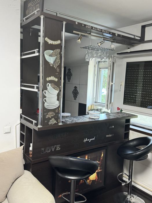 Vand mobila suragerie(canapea bar si mobila sufragerie) bonus la achiz