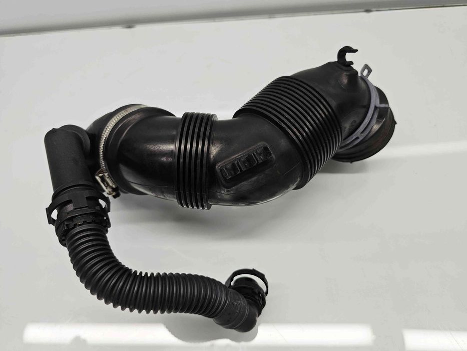 Tub admisie aer  Skoda Octavia 3 (5E3) [Fabr 2012-2020] 5Q0129635 1.6