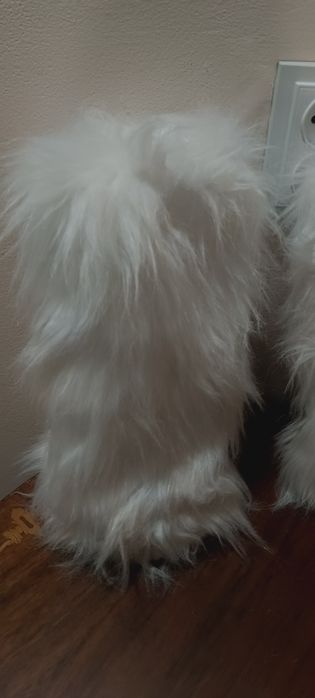 Меховые гетры модные