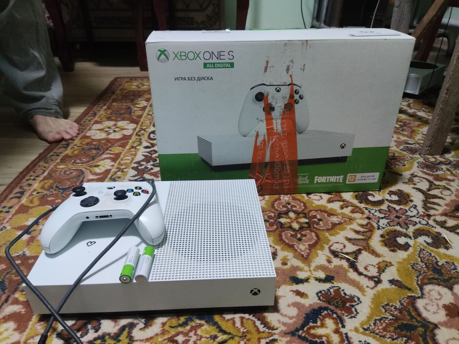 Xbox one s - цифровой