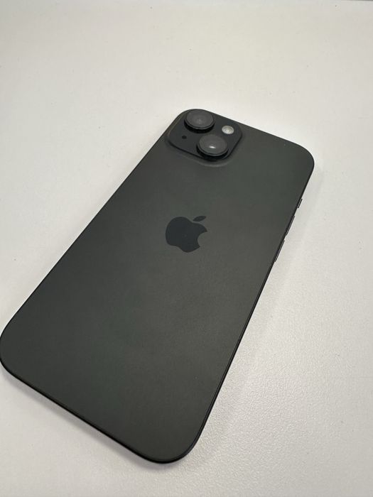 iPhone 15 Черен – 256GB | 100% Батерия