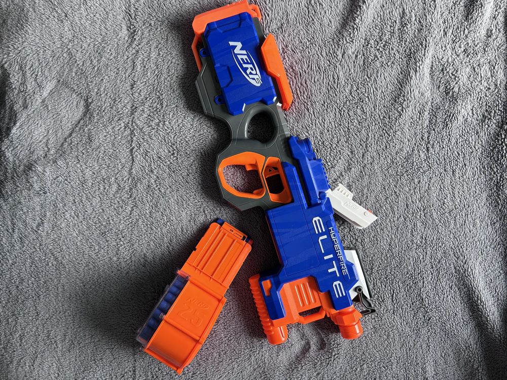 Pușcă Nerf Elite Hyperfire