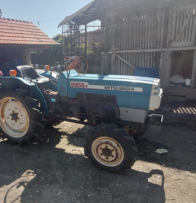 Tractor Mitsubishi