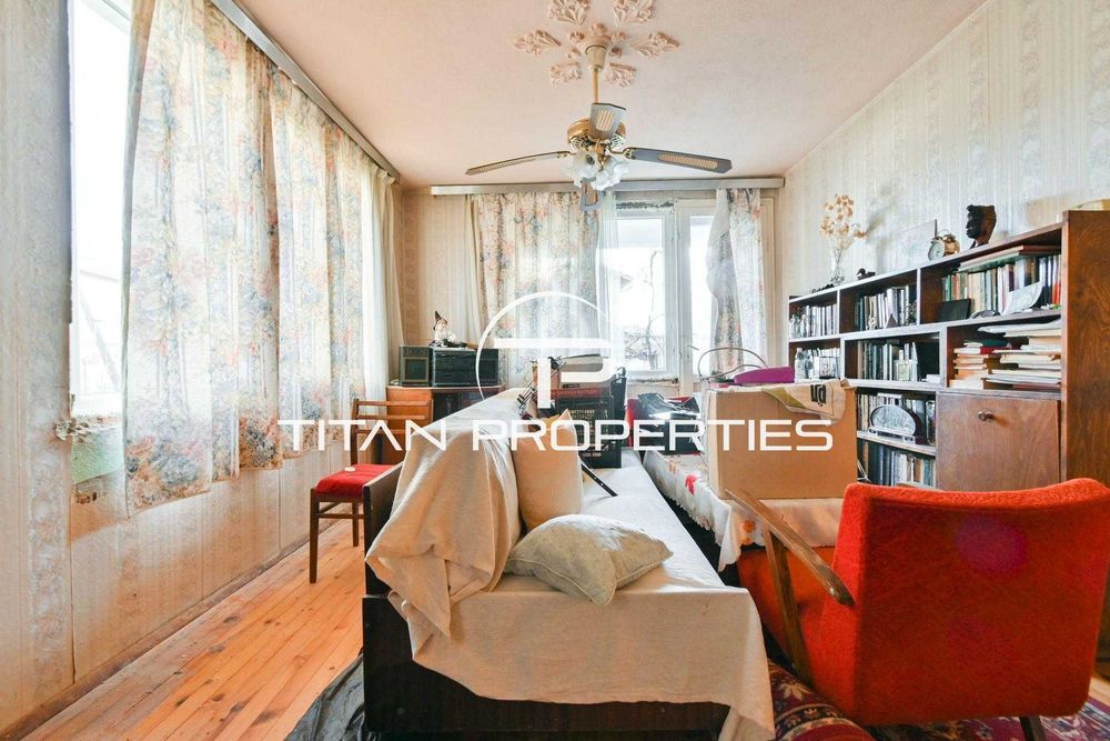 Продава се Къща в с. Мрамор, Област София-град - 240 кв.м за 659 €/кв.м - Снимка #3
