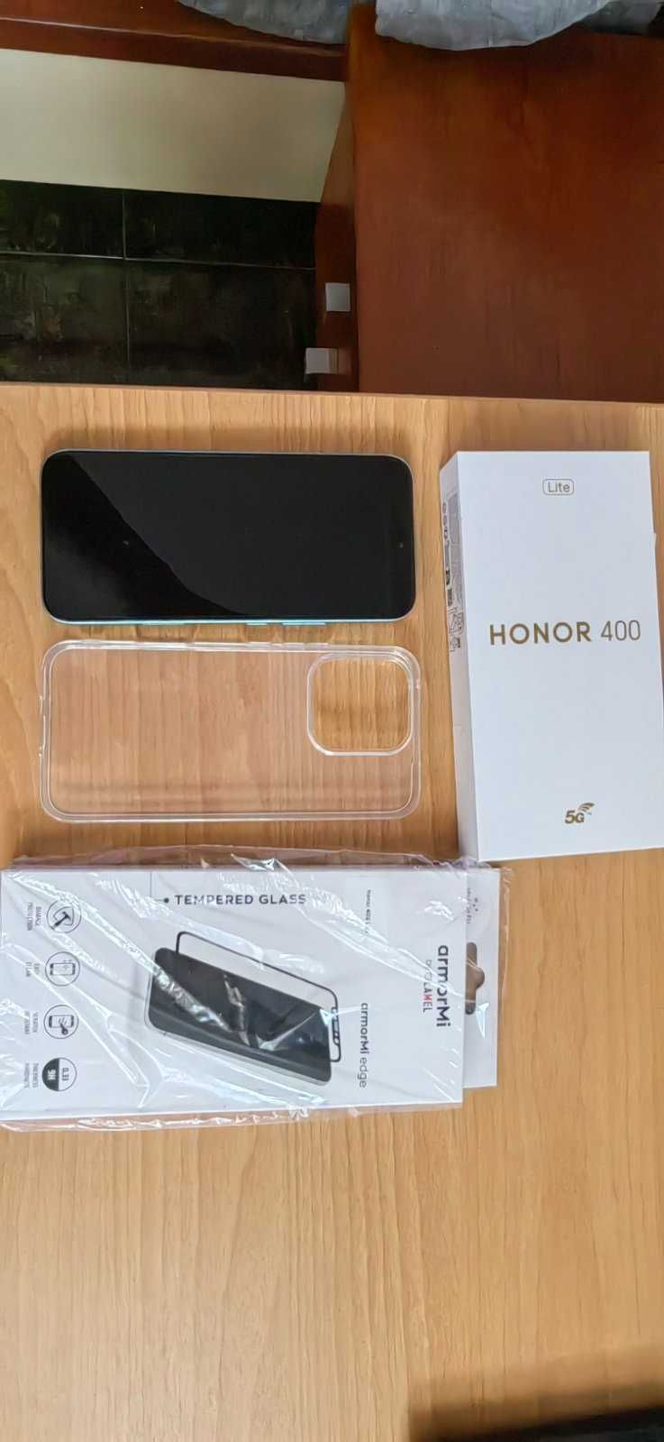 Honor 400 lite marrs green 256 GB ram -8 GB