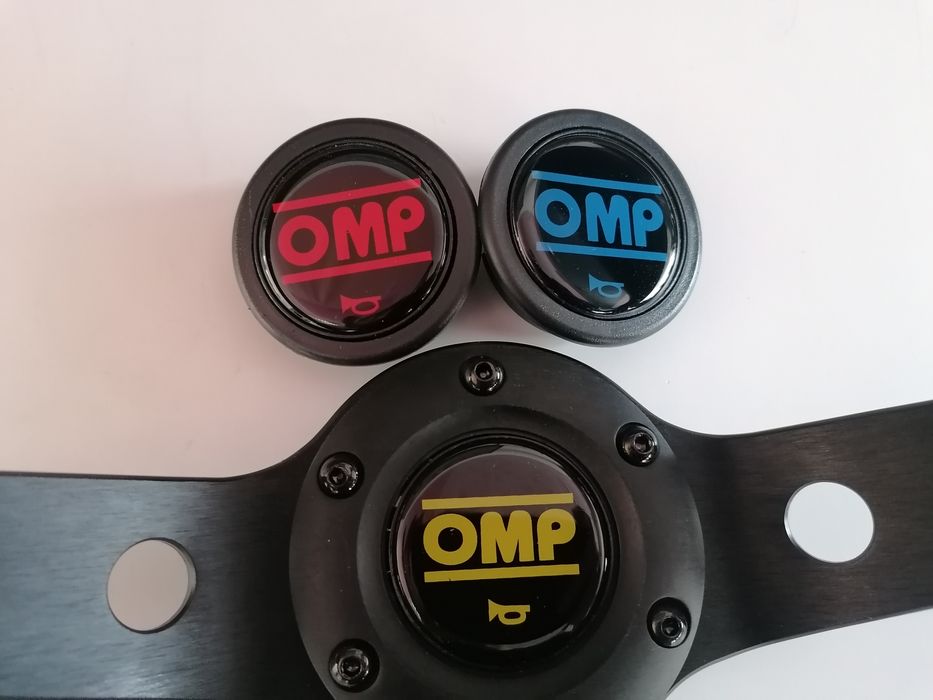 Волан кожен спортен ОМП черен 35см OMP